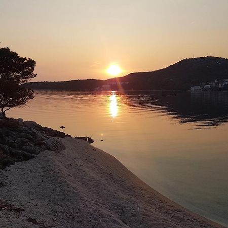 Apartments And Rooms By The Sea Slano, Dubrovnik - 8737 Exterior foto
